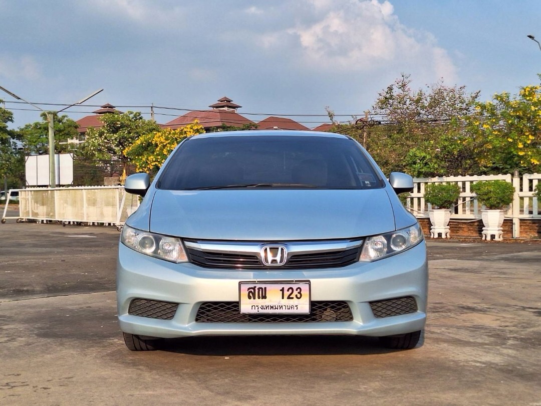 2013 Honda Civic FB สีเทา