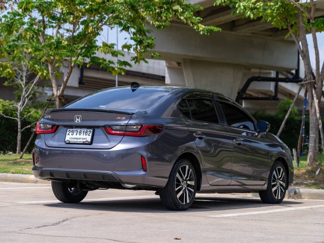 2022 Honda City สีเทา