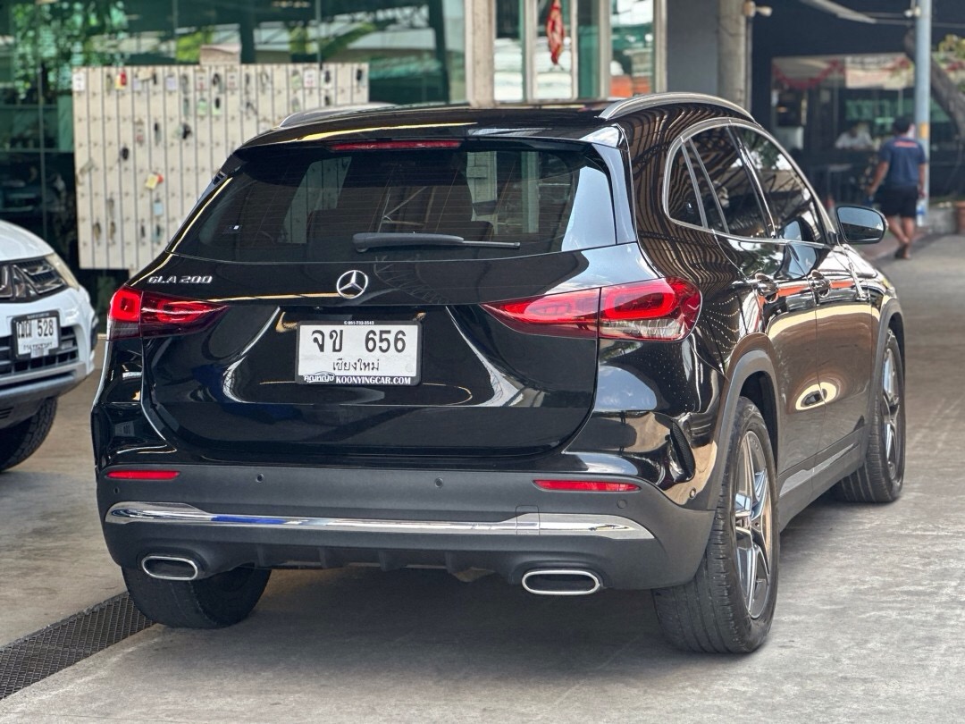 2021 Mercedes-Benz GLA-Class GLA 200 AMG สีดำ