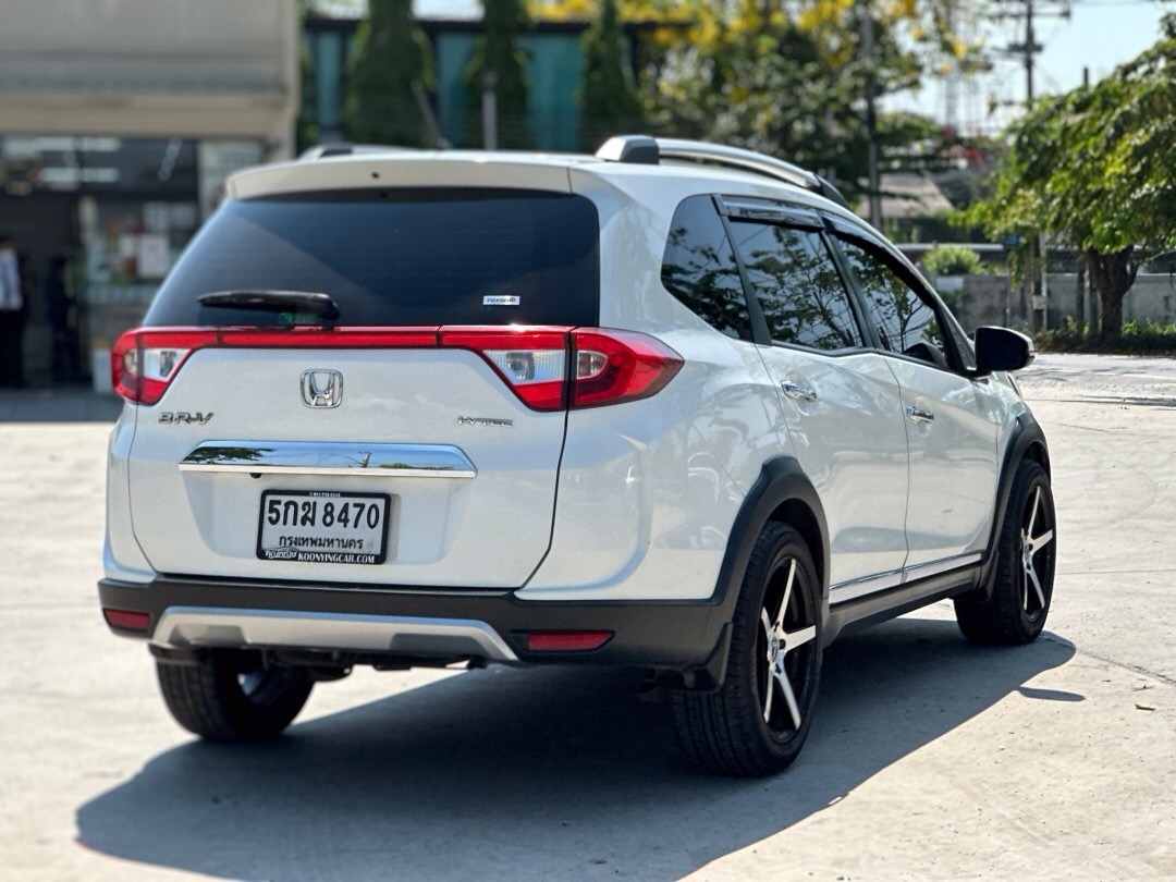 2016 Honda BR-V สีขาว