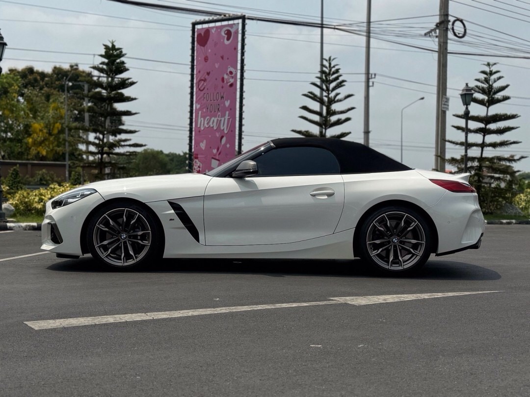 2019 BMW Z4 G29 สีขาว