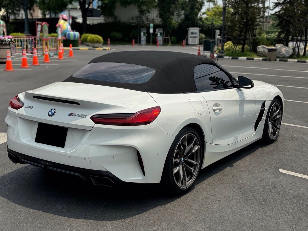 2019 BMW Z4 G29 สีขาว