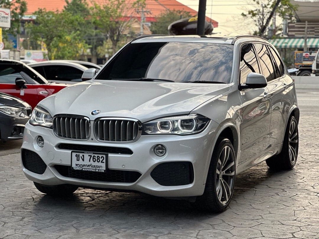 2017 BMW X5 F15 สีขาว