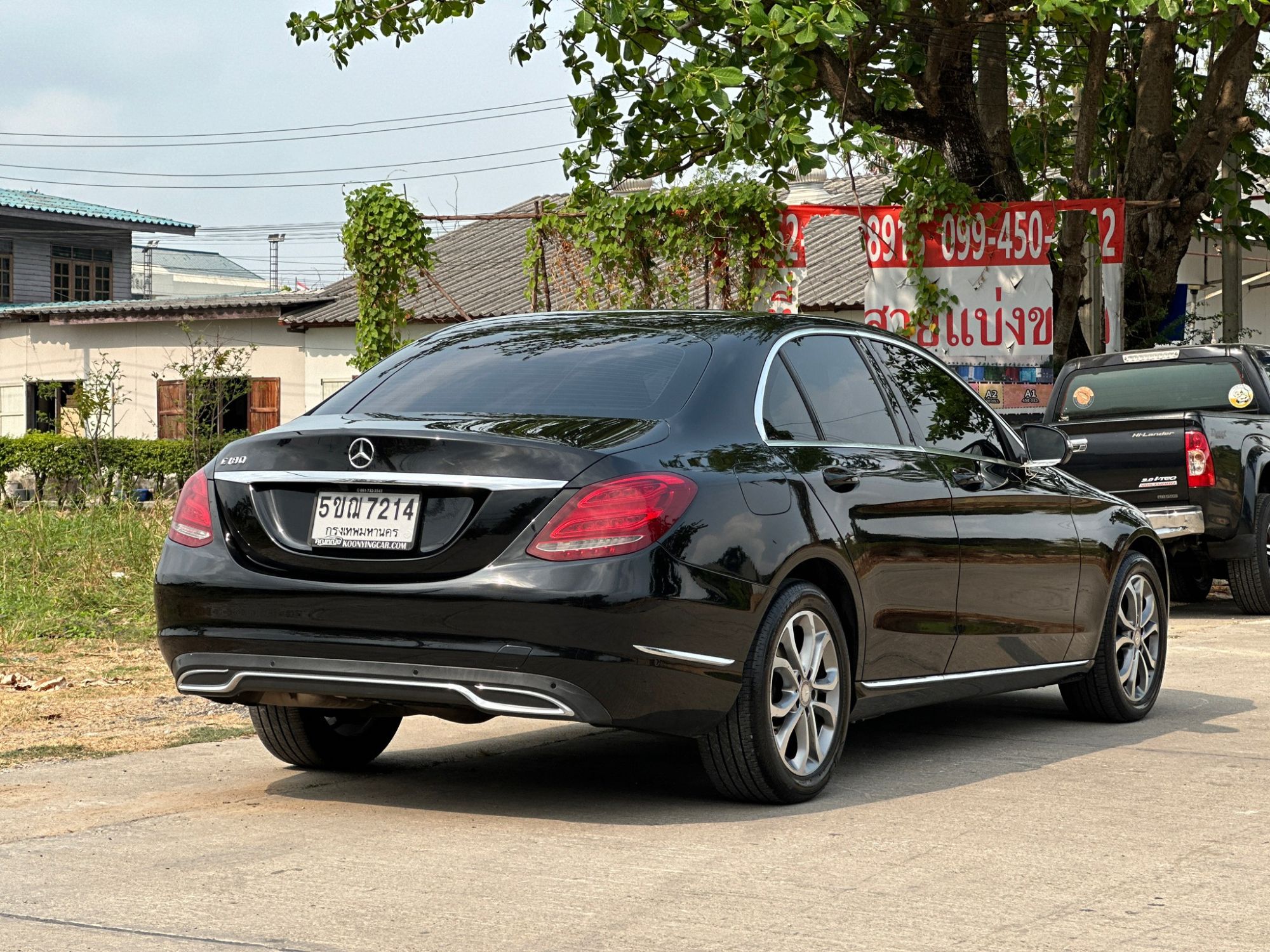 2014 Mercedes-Benz C-Class W205 C180 สีดำ