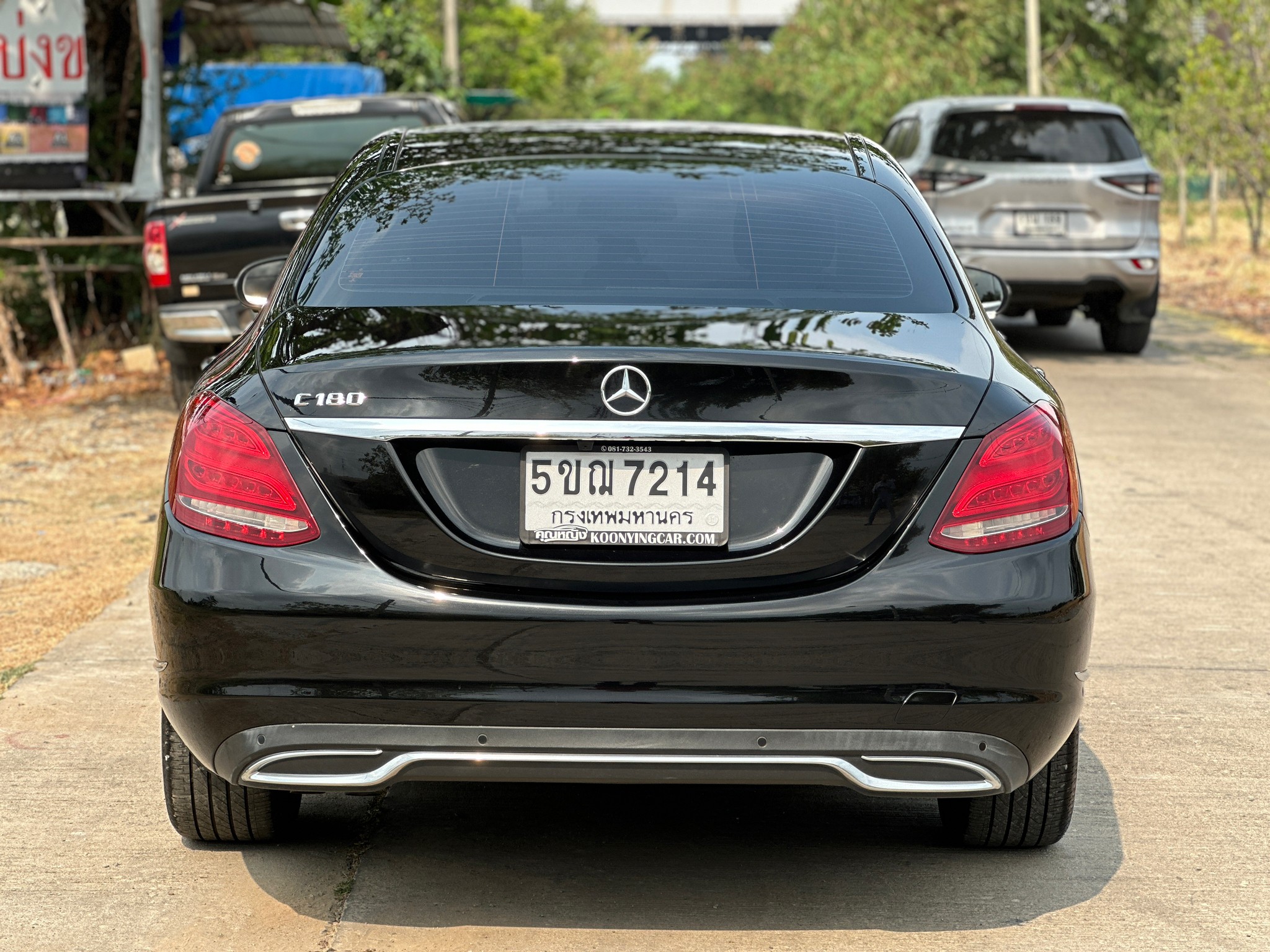 2014 Mercedes-Benz C-Class W205 C180 สีดำ