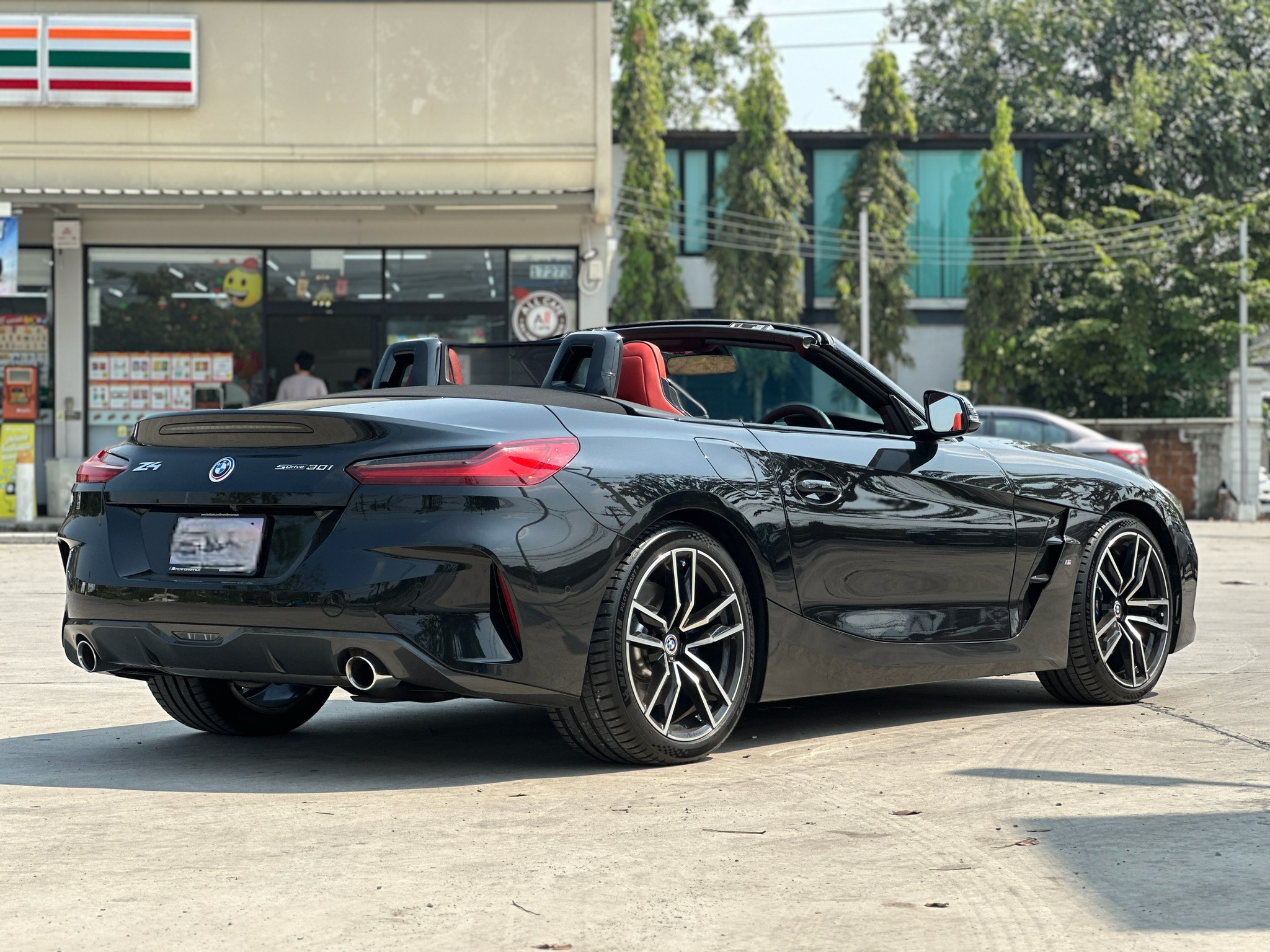 2020 BMW Z4 G29 สีดำ