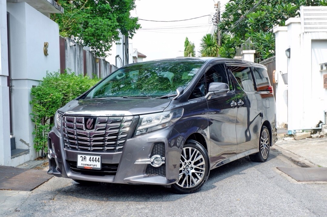 2015 Toyota Alphard สีเทา