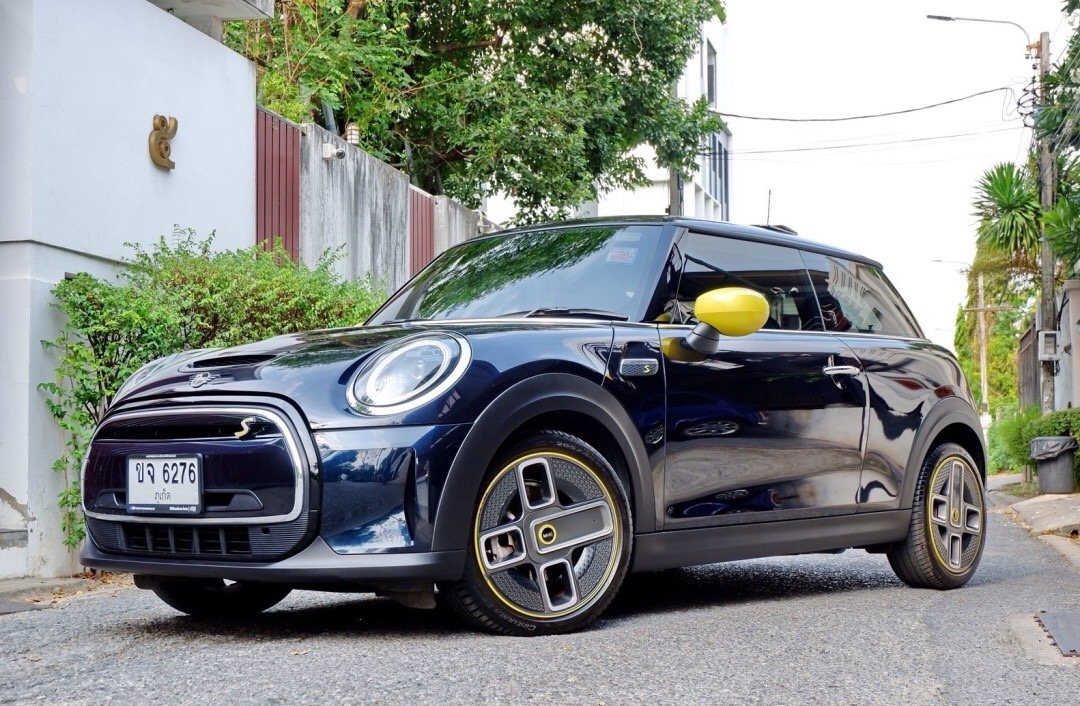 2022 Mini Cooper (Hatch) Look3 F55 (5 ประตู) สีน้ำเงิน