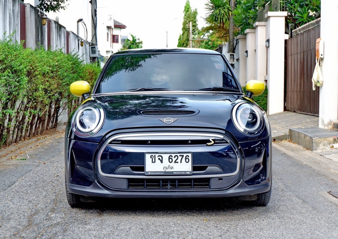 2022 Mini Cooper (Hatch) Look3 F55 (5 ประตู) สีน้ำเงิน