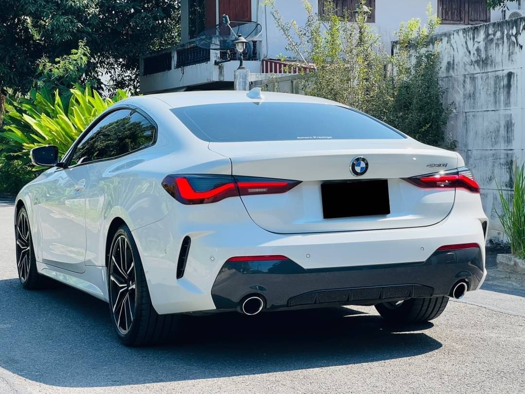 2021 BMW 430i Coupe M Sport สีขาว