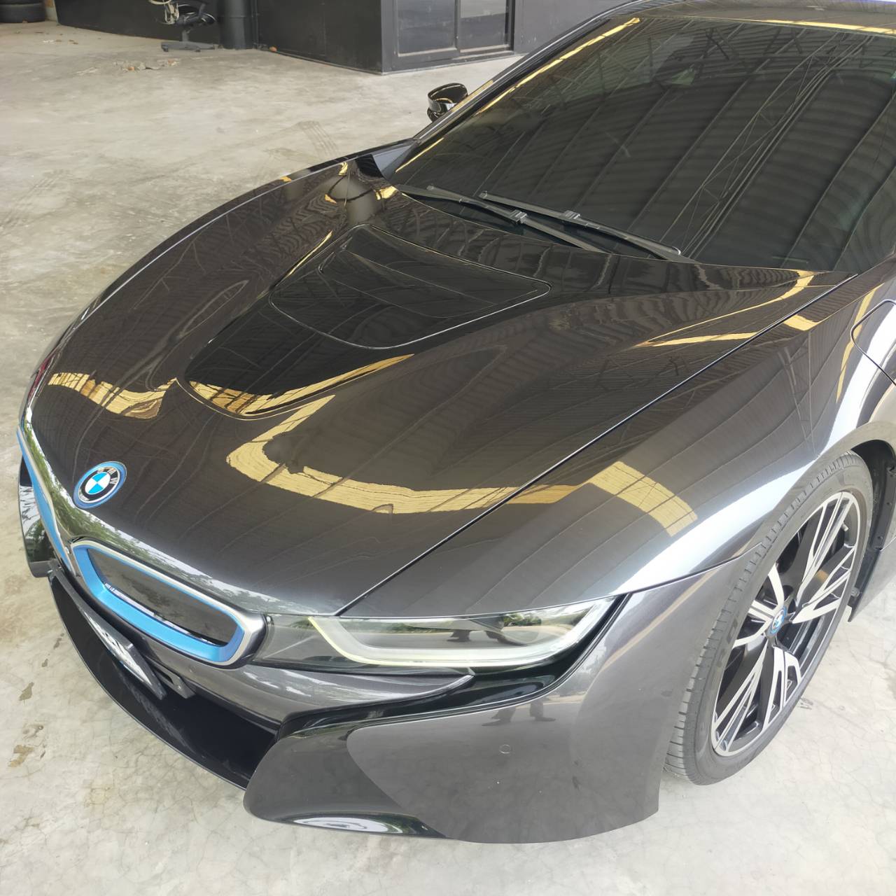 2015 BMW i8 สีดำ