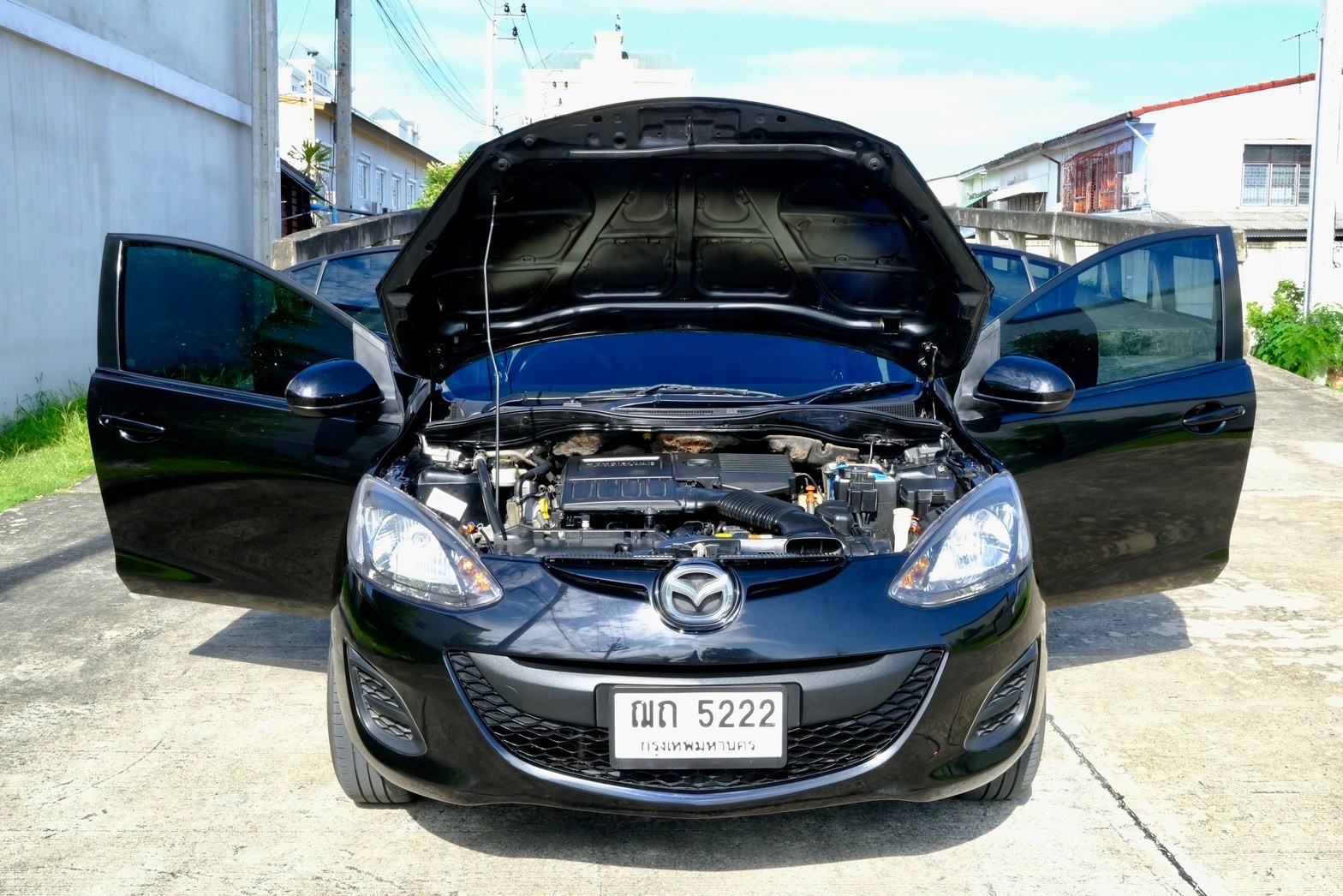 Mazda2 Groove 1.5 ปี2010 auto