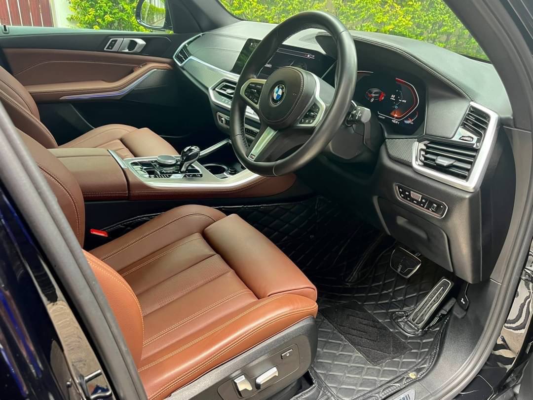 2020 BMW X5 G05 สีดำ