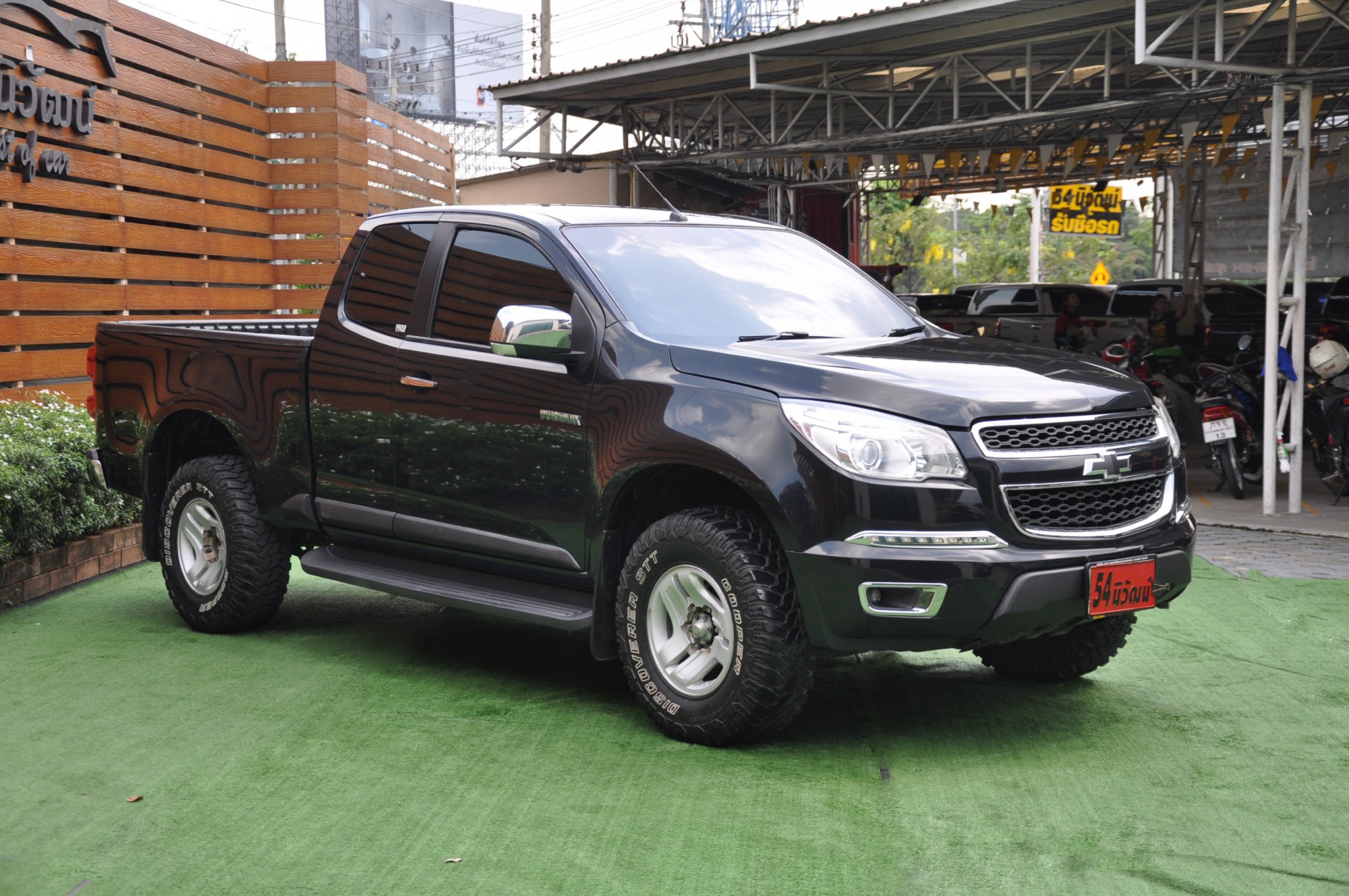 Chevrolet Colorado Gen2 โฉมแคป ปี 2015 สีดำ