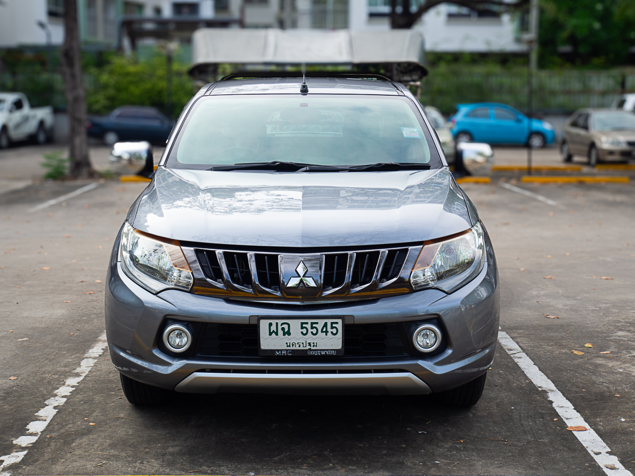 Mitsubishi Triton Mega cab