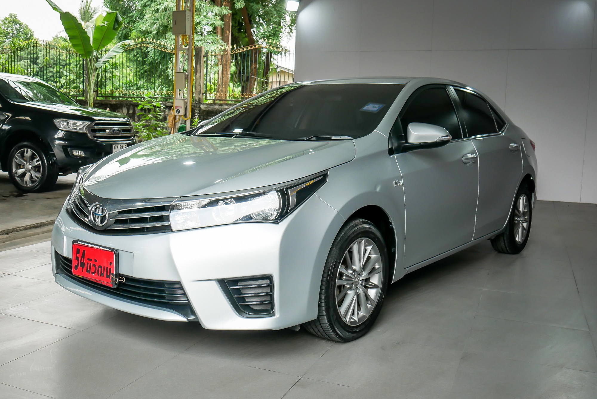 TOYOTA ALTIS 1.6 G AT สีเงิน ปี2014