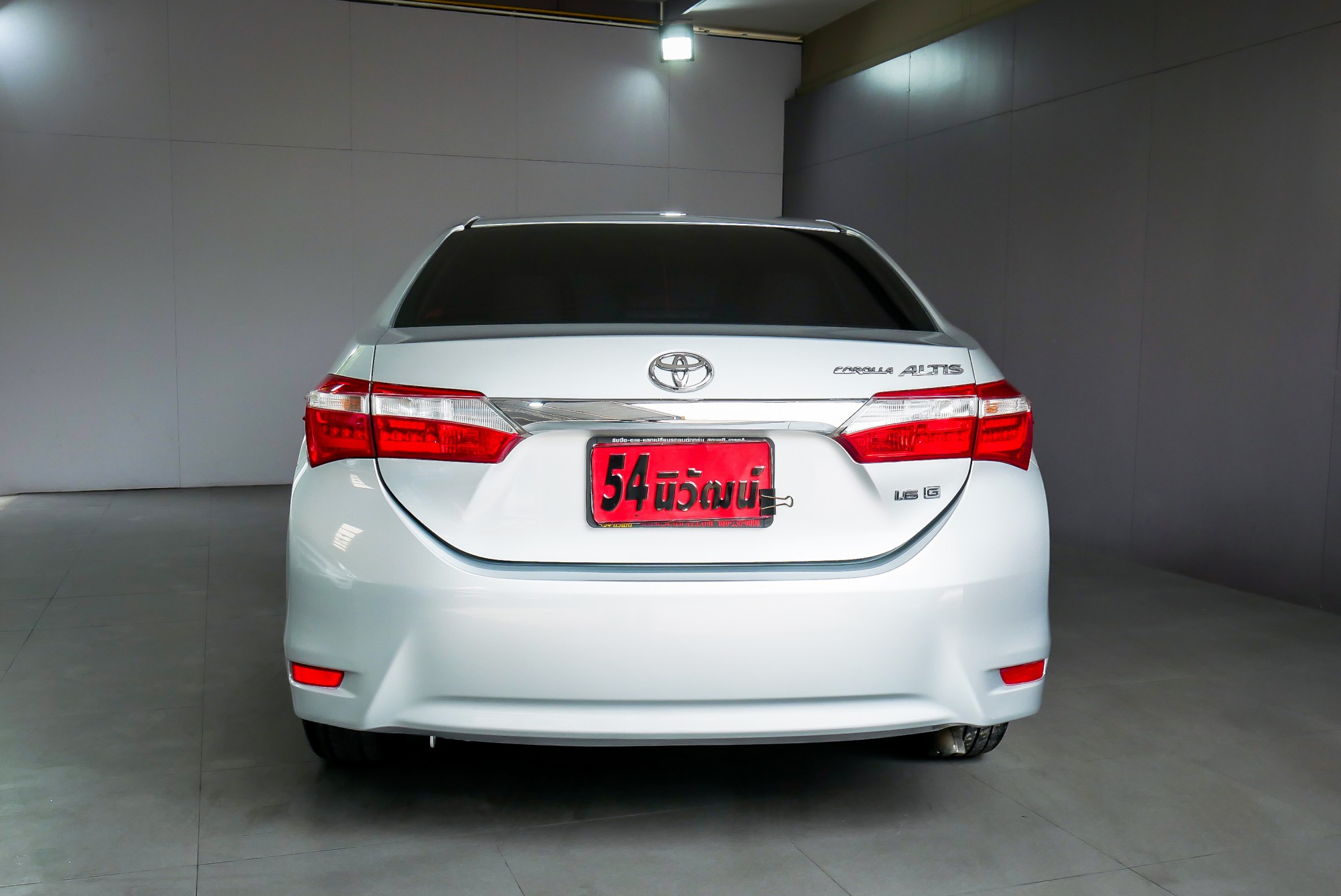 TOYOTA ALTIS 1.6 G AT สีเงิน ปี2014