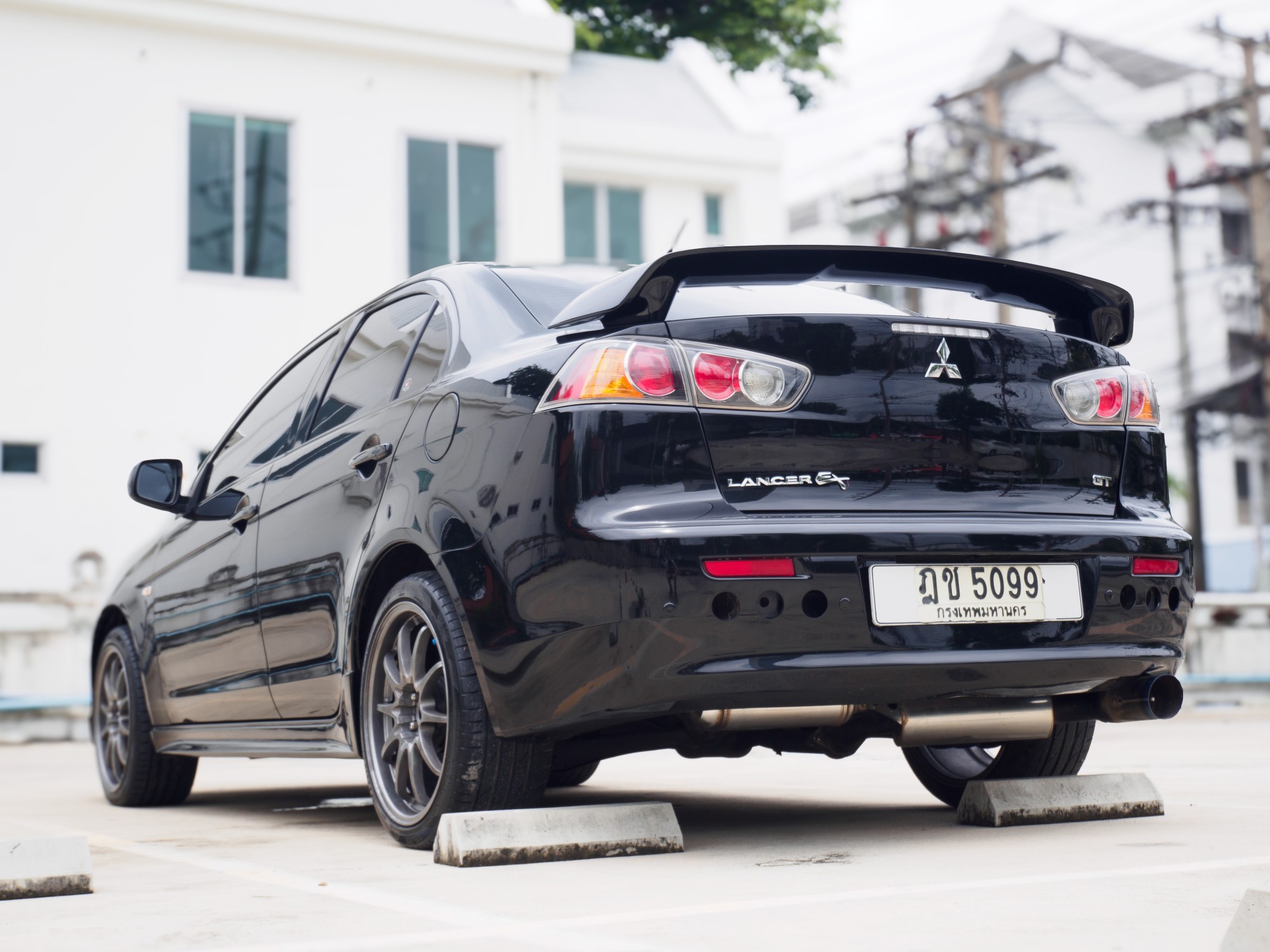 MITSUBISHI LANCER EX 2.0GT