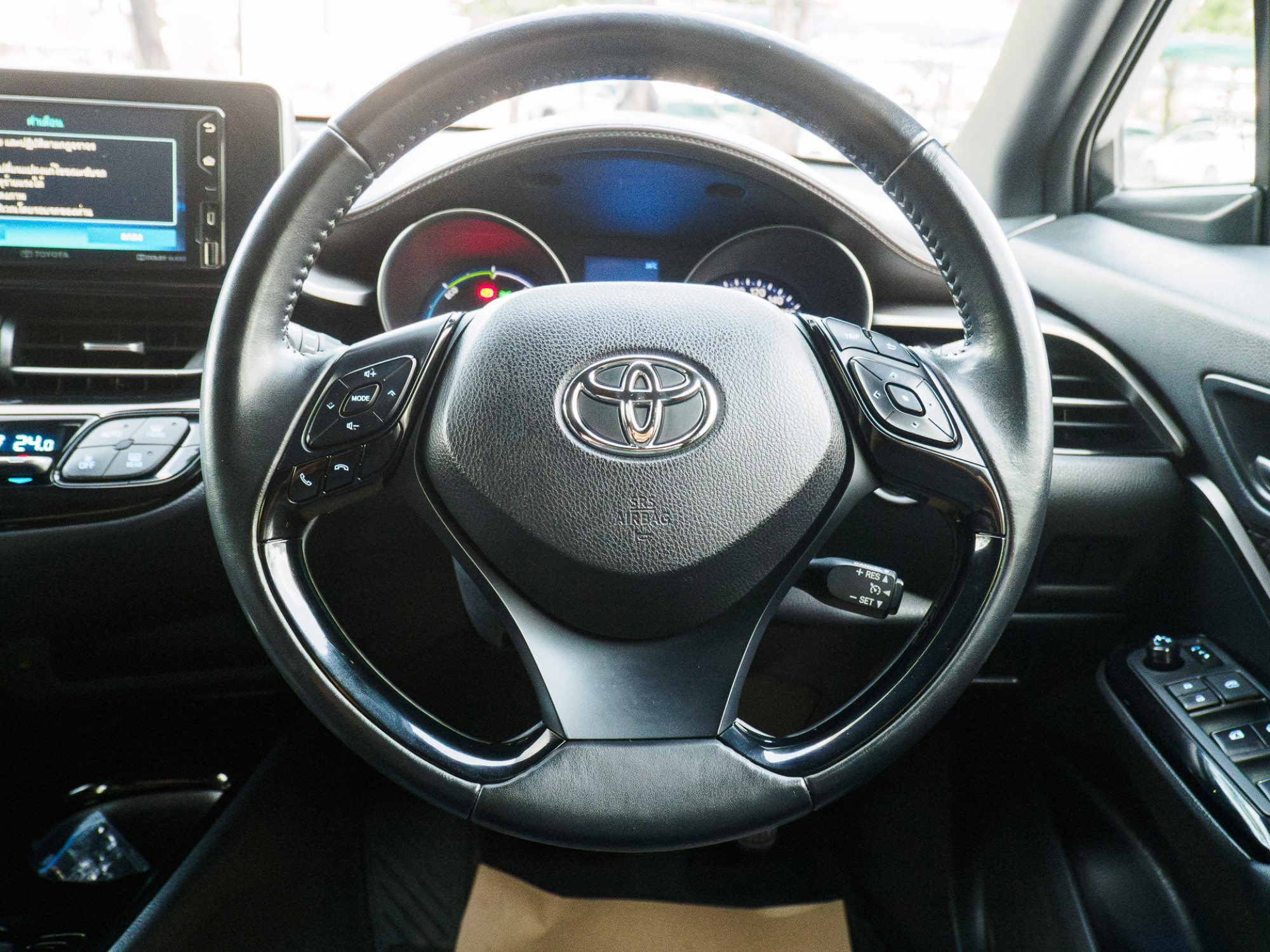 Toyota C-HR 1.8 HYBRID