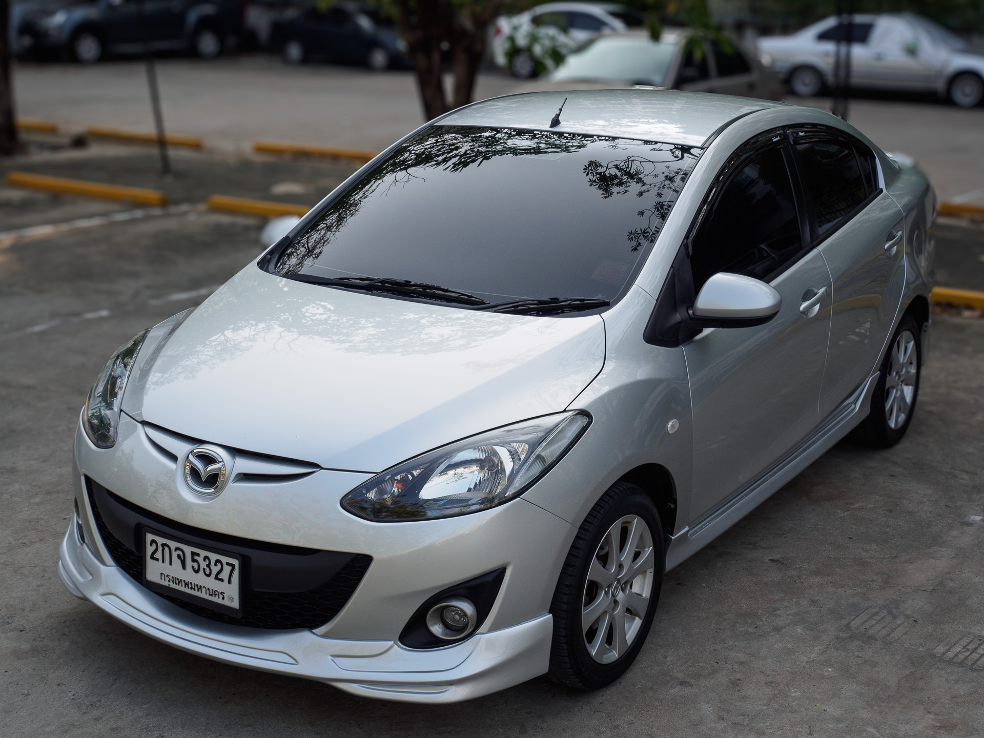 Mazda 2 Elegance (4 ประตู)