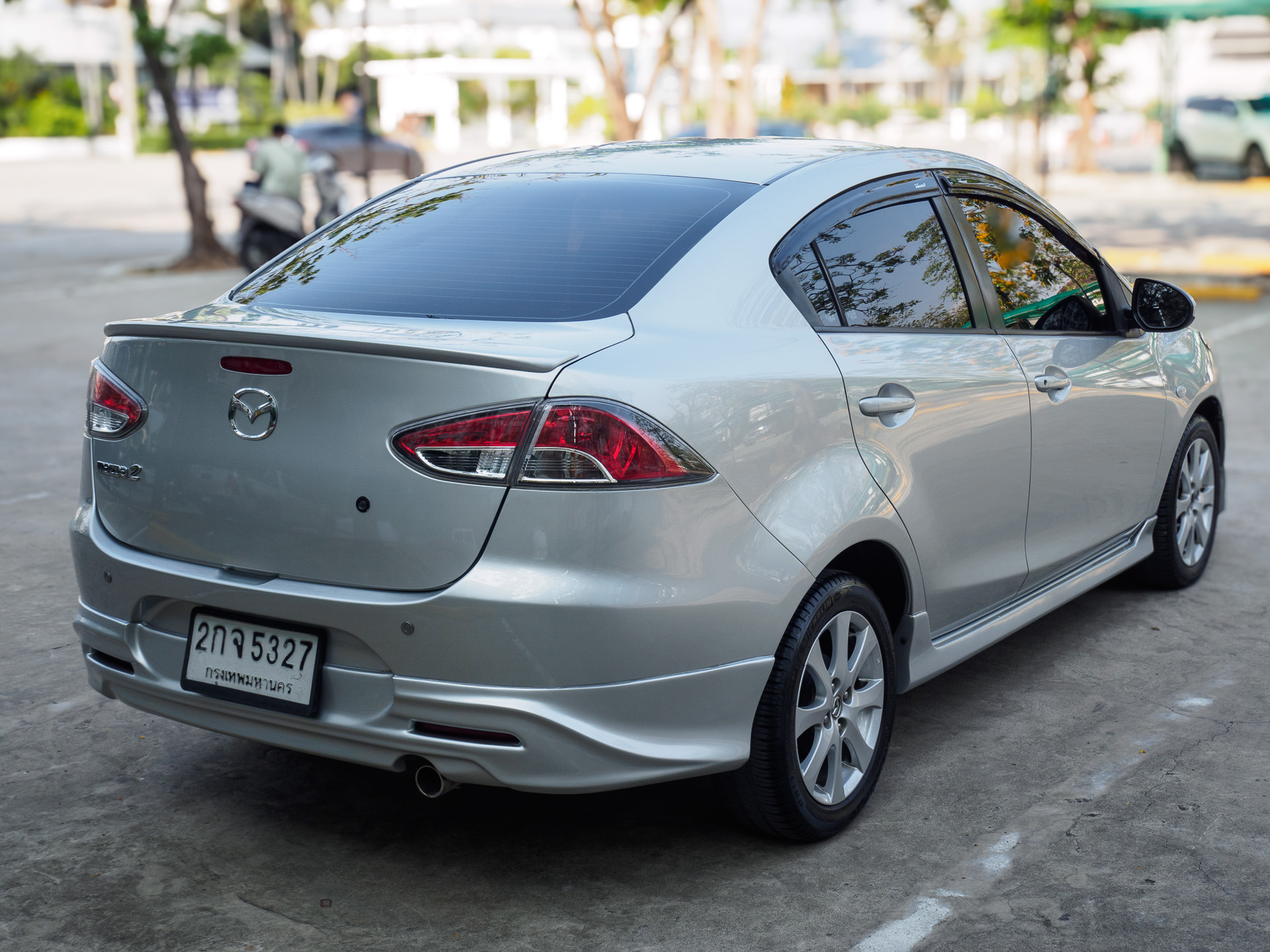 Mazda 2 Elegance (4 ประตู)