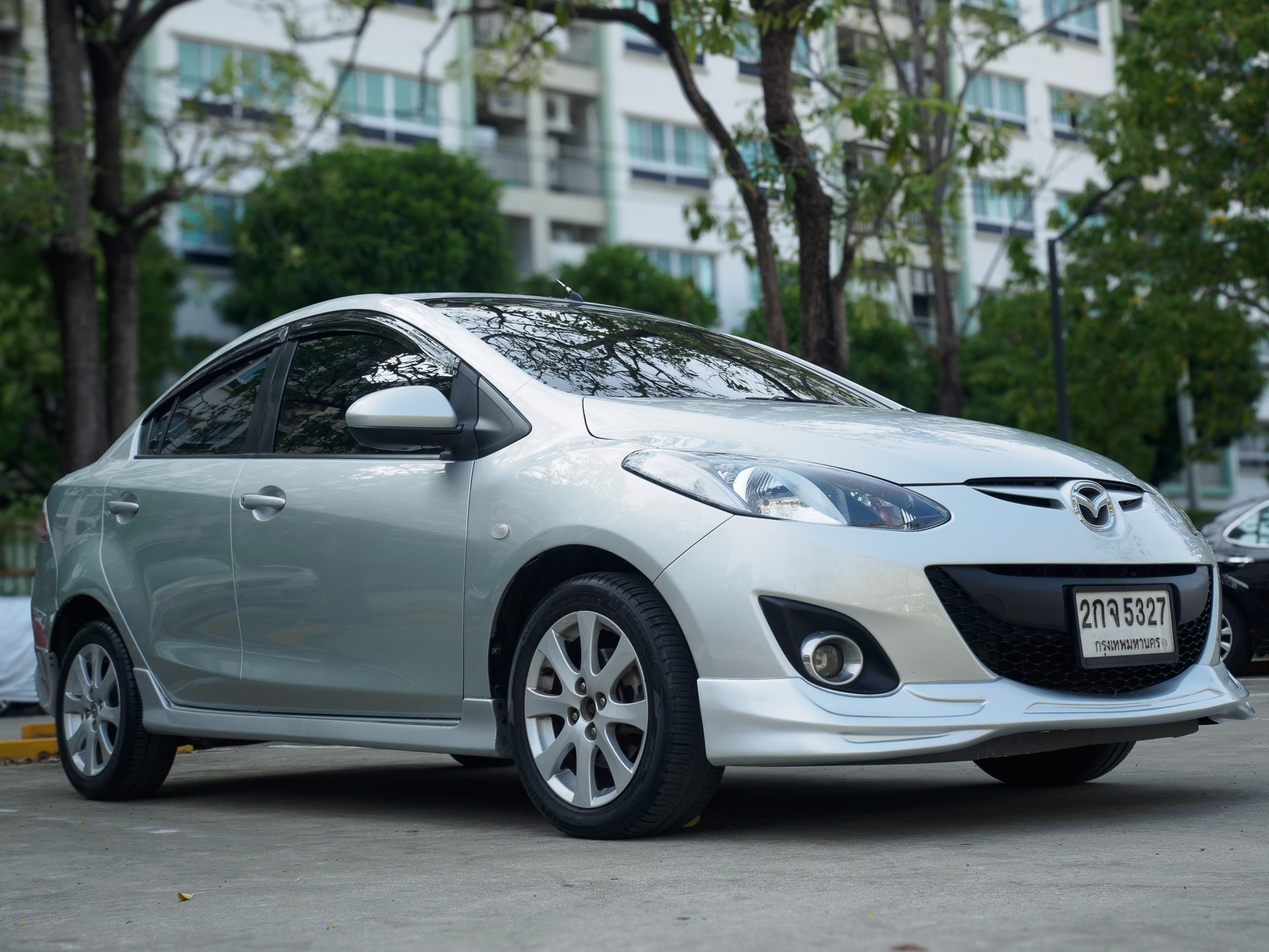 Mazda 2 Elegance (4 ประตู)