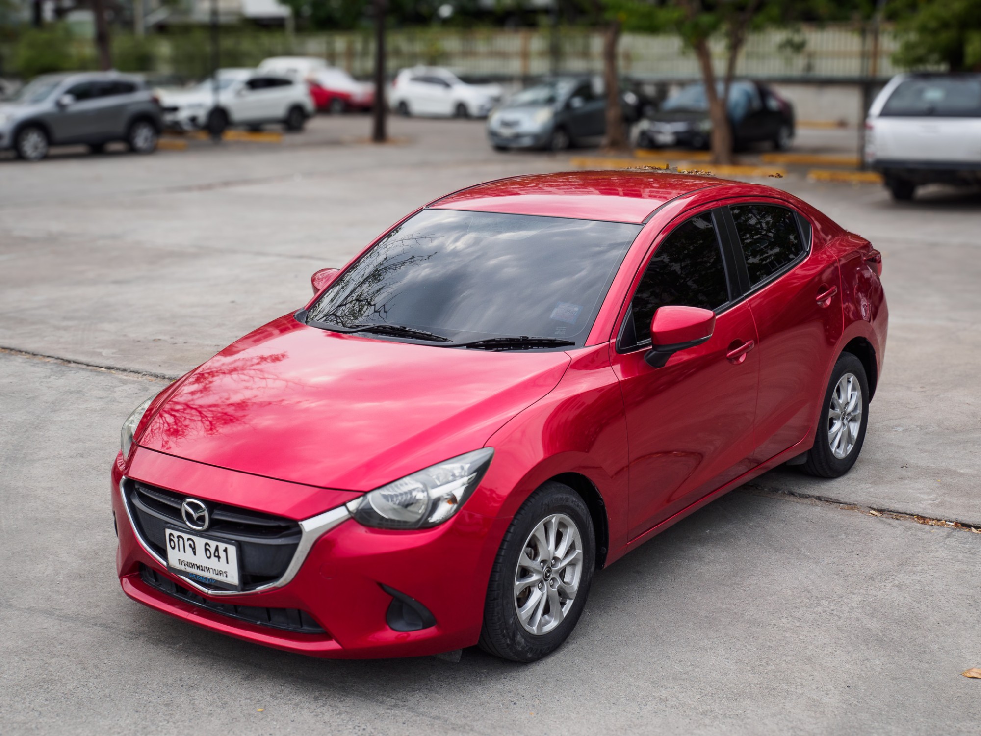 Mazda 2 Sky 1.3HIGH(4 ประตู)