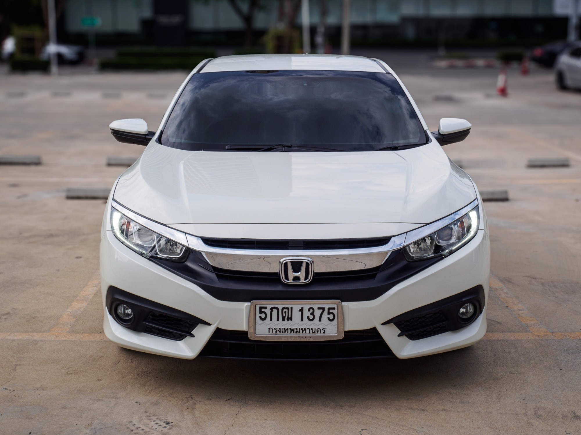 2016 Honda Civic Sedan สีขาว