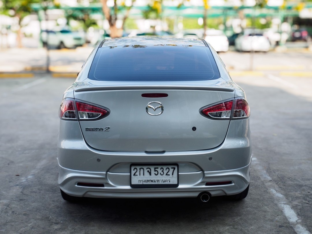 2013 Mazda 2 Elegance (4 ประตู) สีเงิน