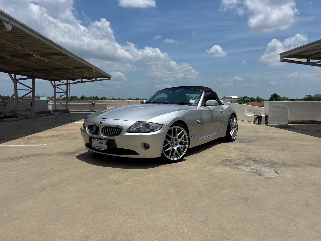 2003 BMW Z4 E85 สีเงิน