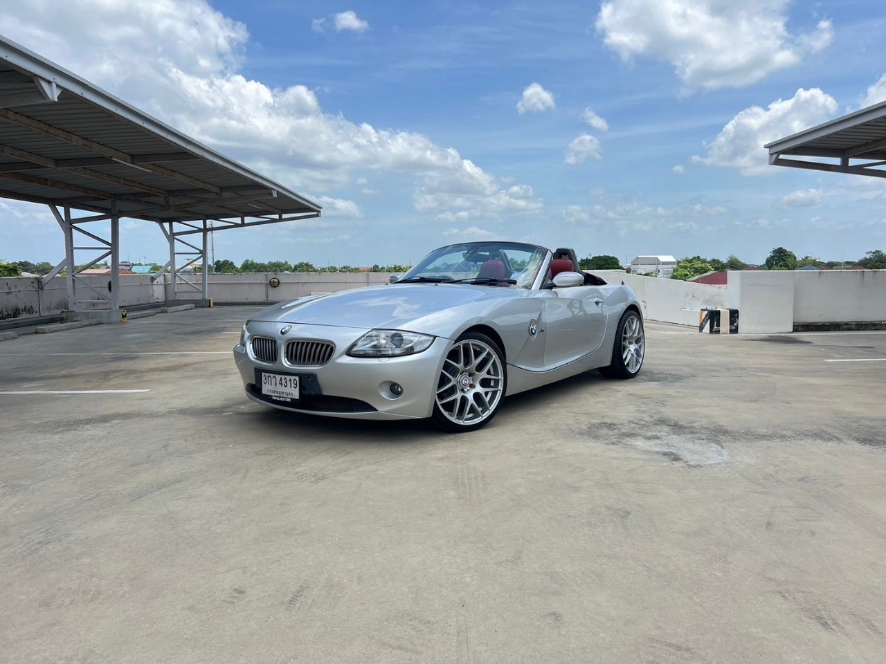 2003 BMW Z4 E85 สีเงิน