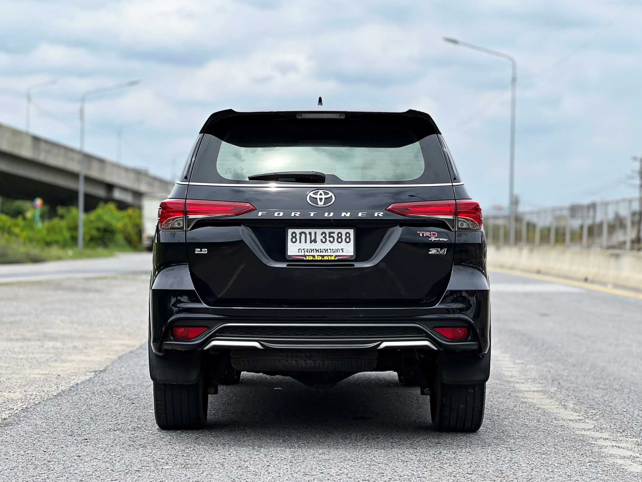 FORTUNER 2.8TRD 4WD ปี 2019 แท้มือเดี่ยว เข้าศูนย์ตลอดเดิมทุกจุด