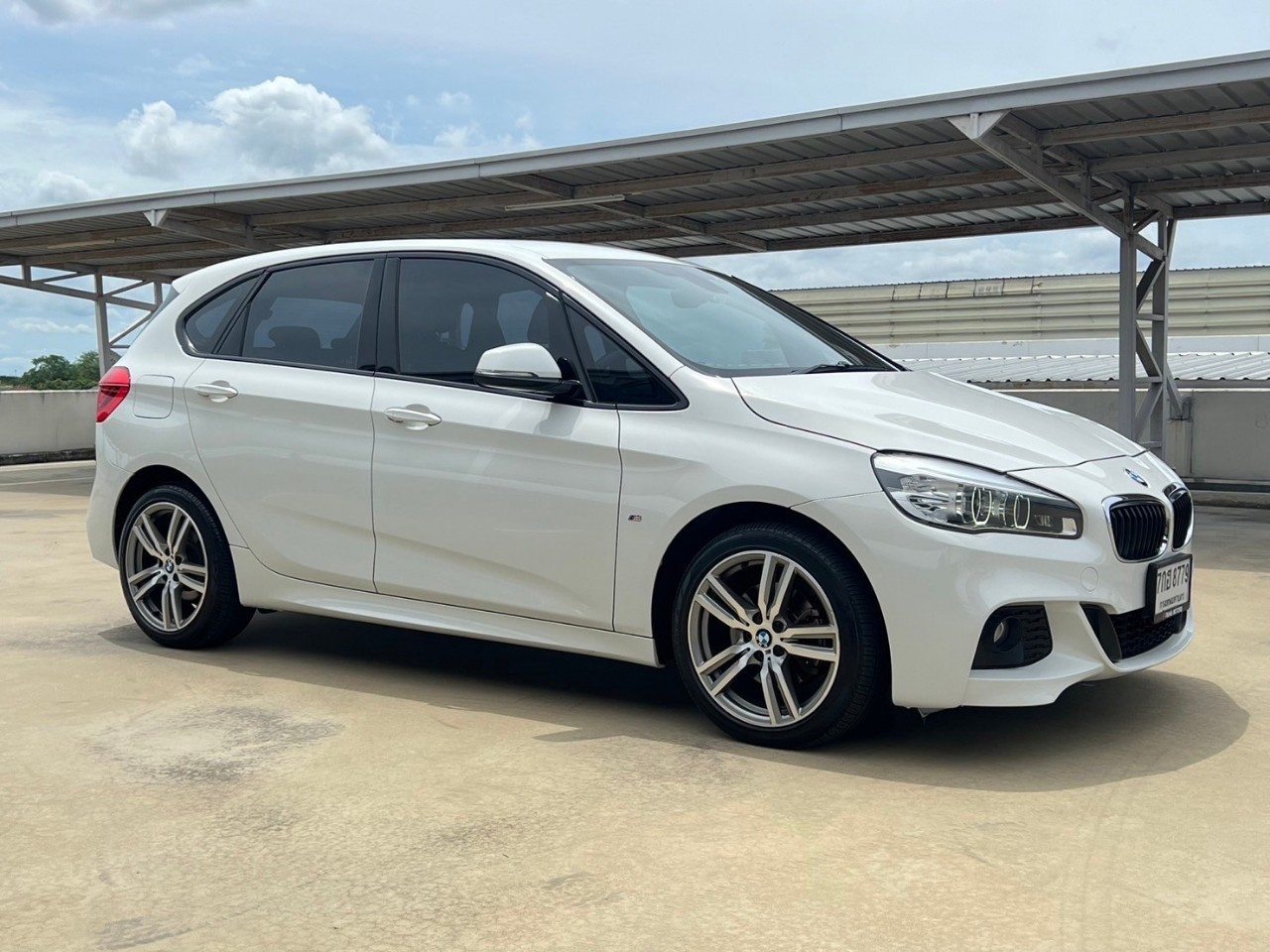 2018 BMW 2 Series F45 Active Tourer 218i สีขาว