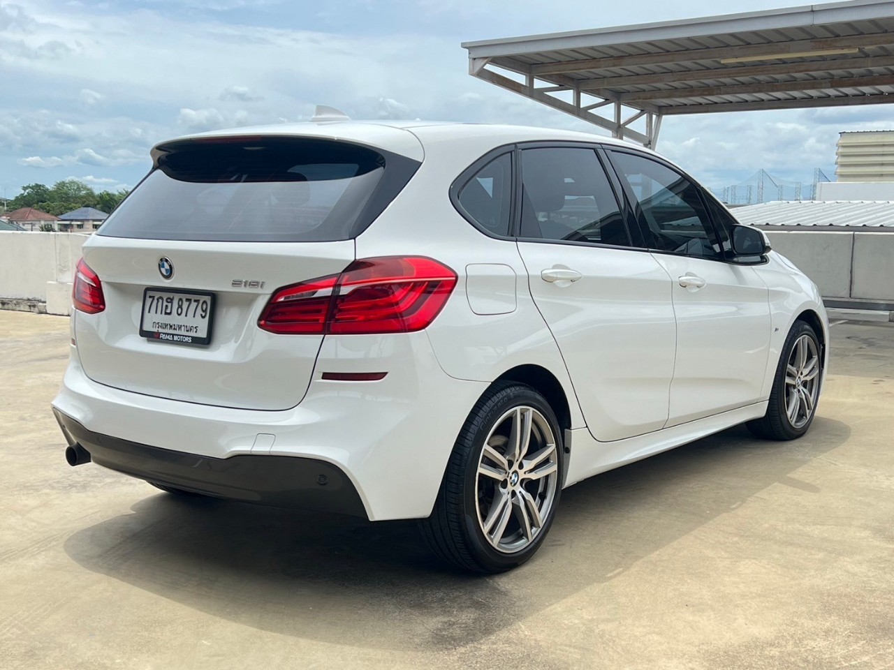 2018 BMW 2 Series F45 Active Tourer 218i สีขาว