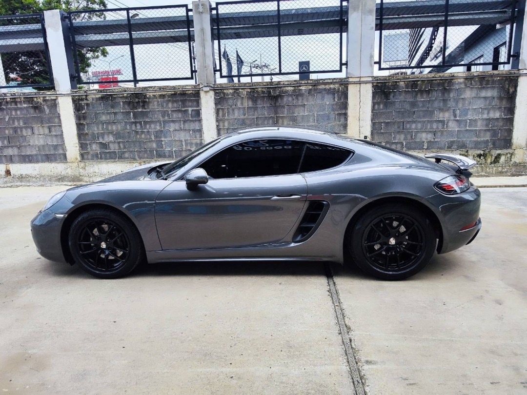 2018 Porsche 718 CAYMAN 2.0 Turbo PDK สีเทา