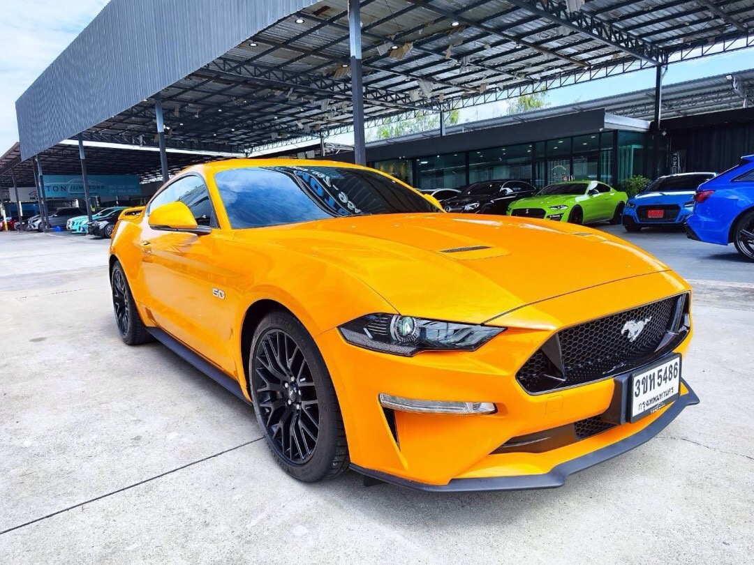 2019 Ford Mustang สีส้ม