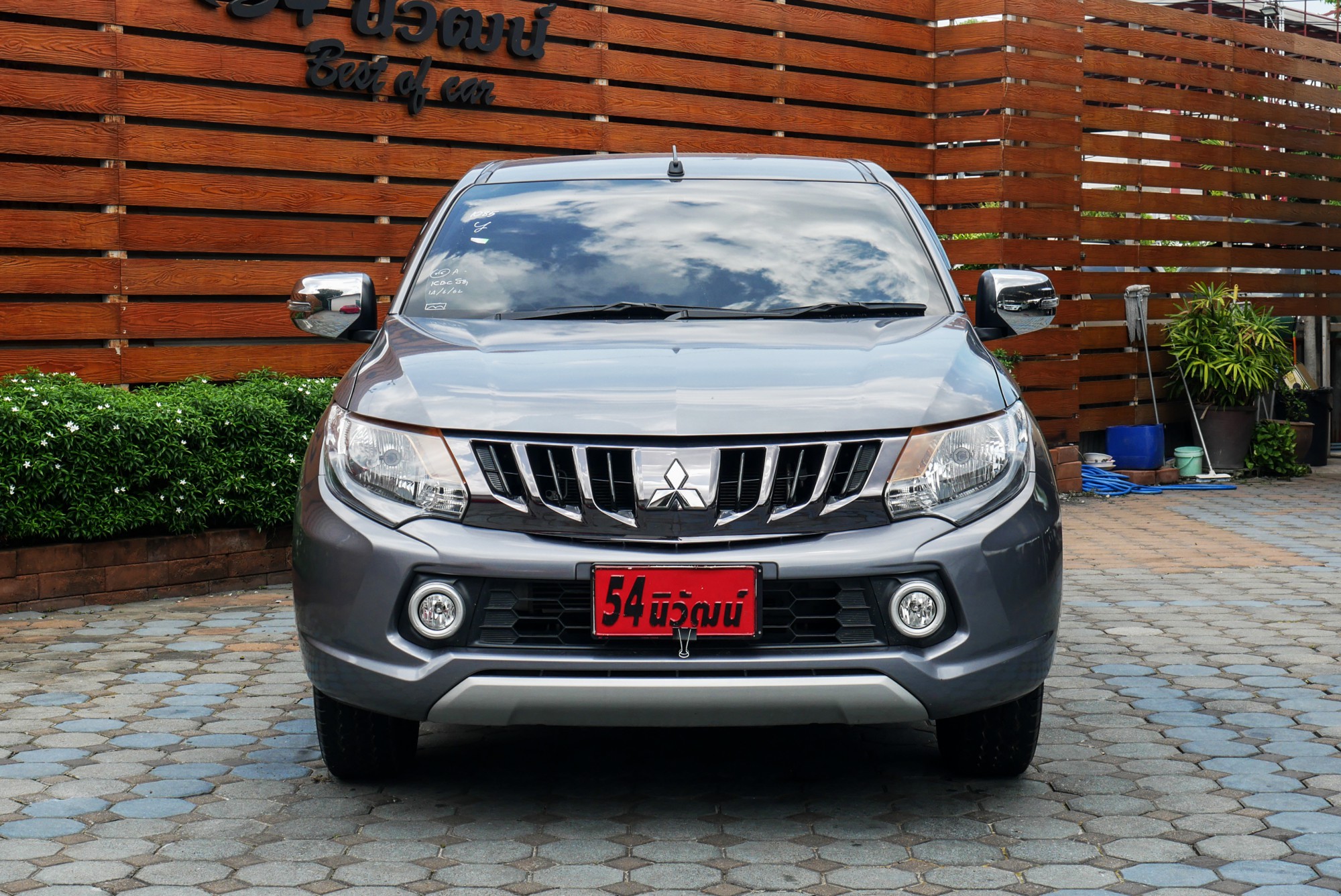 MITSUBISHI TRITON MEGACAB 2.5 GLX MTปี 2018 สีเทา