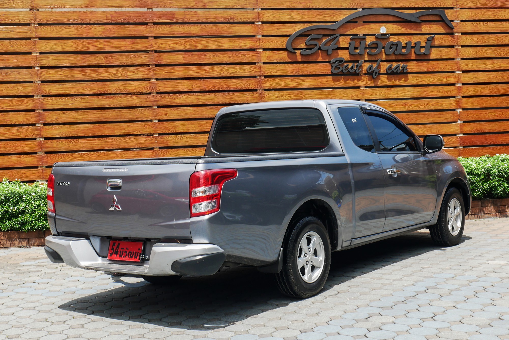 MITSUBISHI TRITON MEGACAB 2.5 GLX MTปี 2018 สีเทา