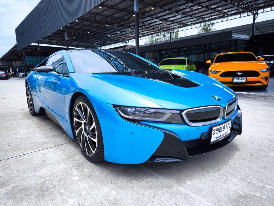 2011 BMW i8 สีน้ำเงิน