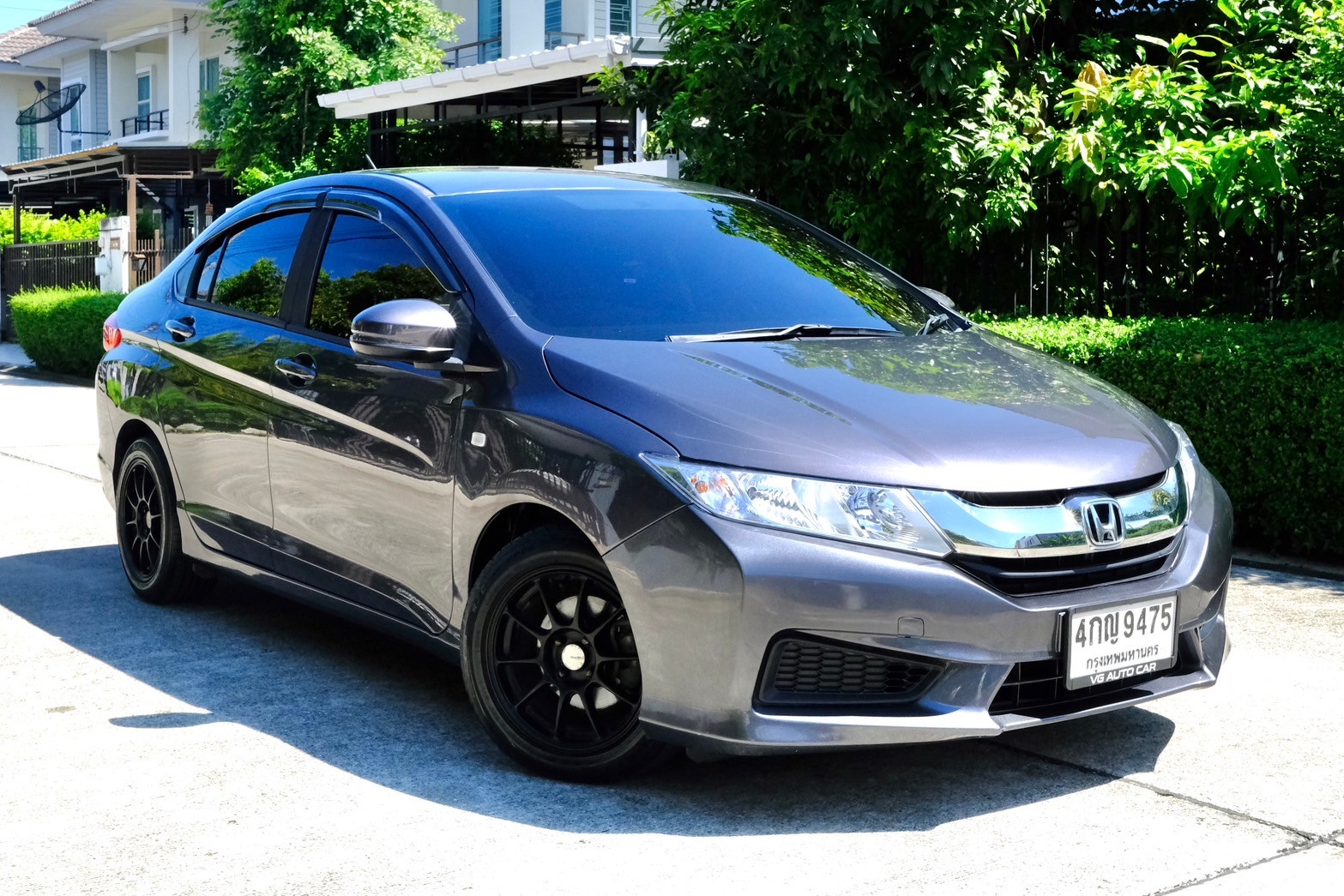 Honda City 1.5V เครื่องยนต์: เบนซิน เกียร์: ออโต้ ปี: 2015