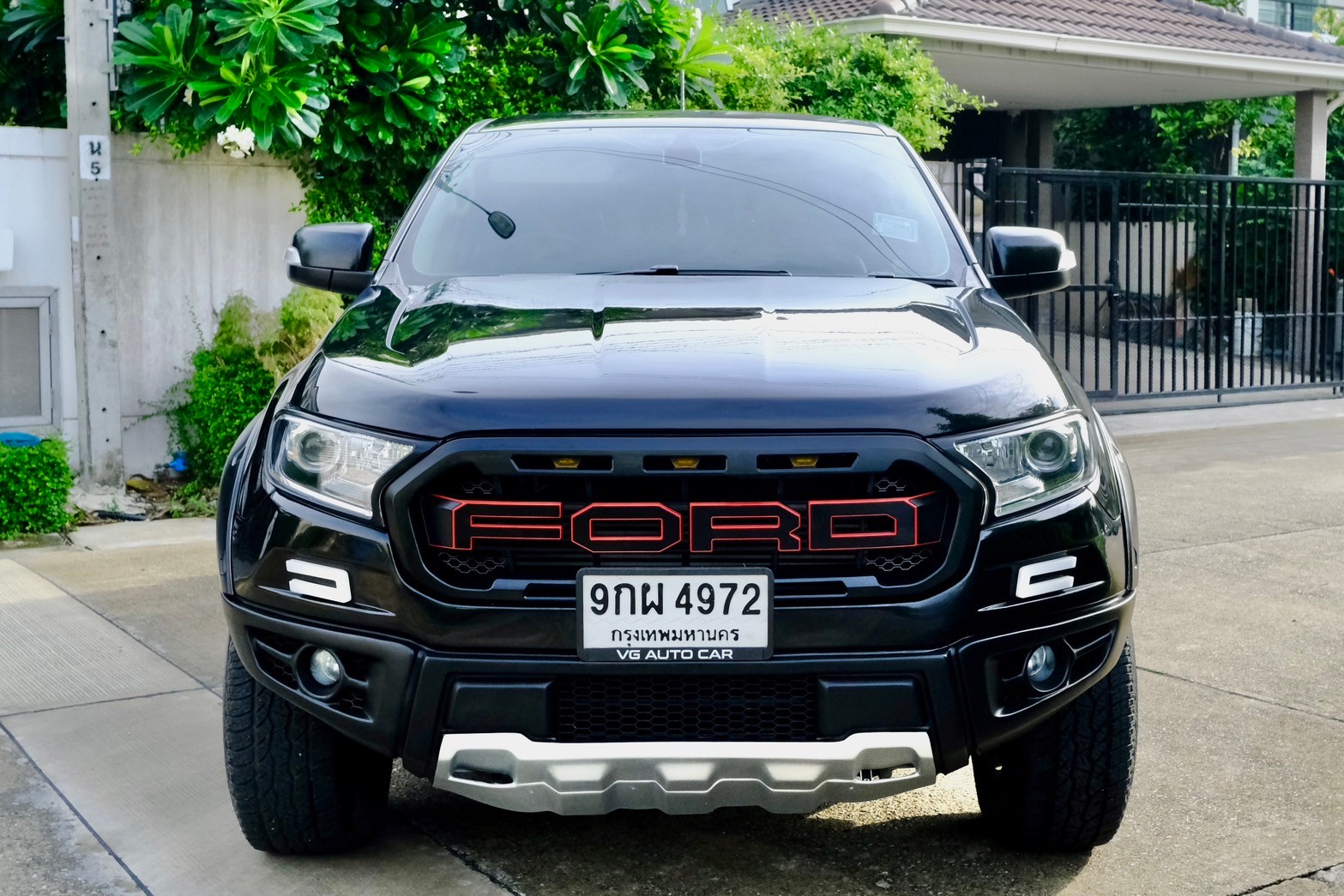 FORD Ranger 2.2 XLT 4ประตู เครื่องยนต์: ดีเซล เกียร์: ธรรมดา ปี: 2020 สี: ดำ ไมล์: 71,xxx กม