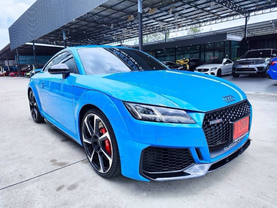 2022 Audi TT RS Coupe สีฟ้า