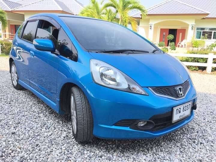 Honda Jazz GE ปี 2010 สีน้ำเงิน