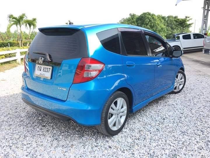 Honda Jazz GE ปี 2010 สีน้ำเงิน