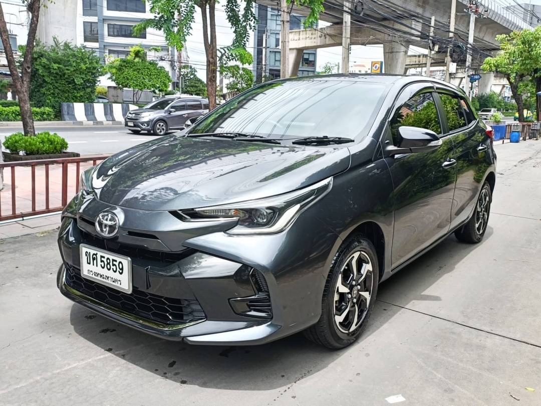 TOYOTA NEW YARIS 1.2 SMART ปี 2023 สีเทา