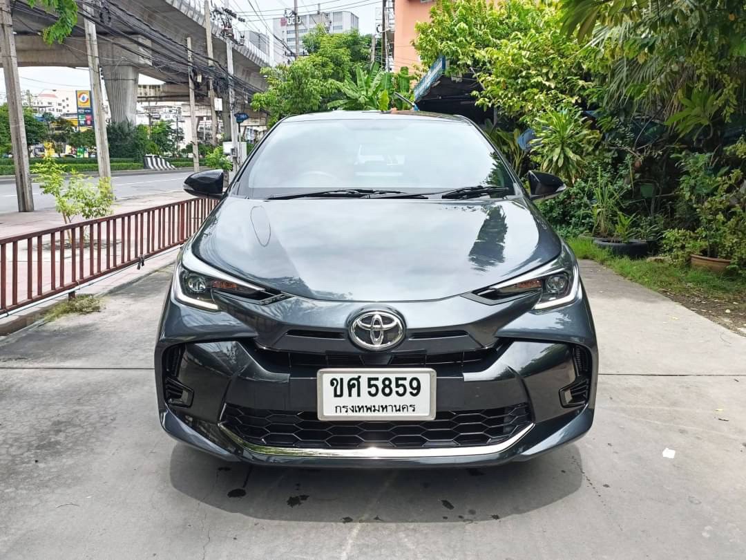 TOYOTA NEW YARIS 1.2 SMART ปี 2023 สีเทา