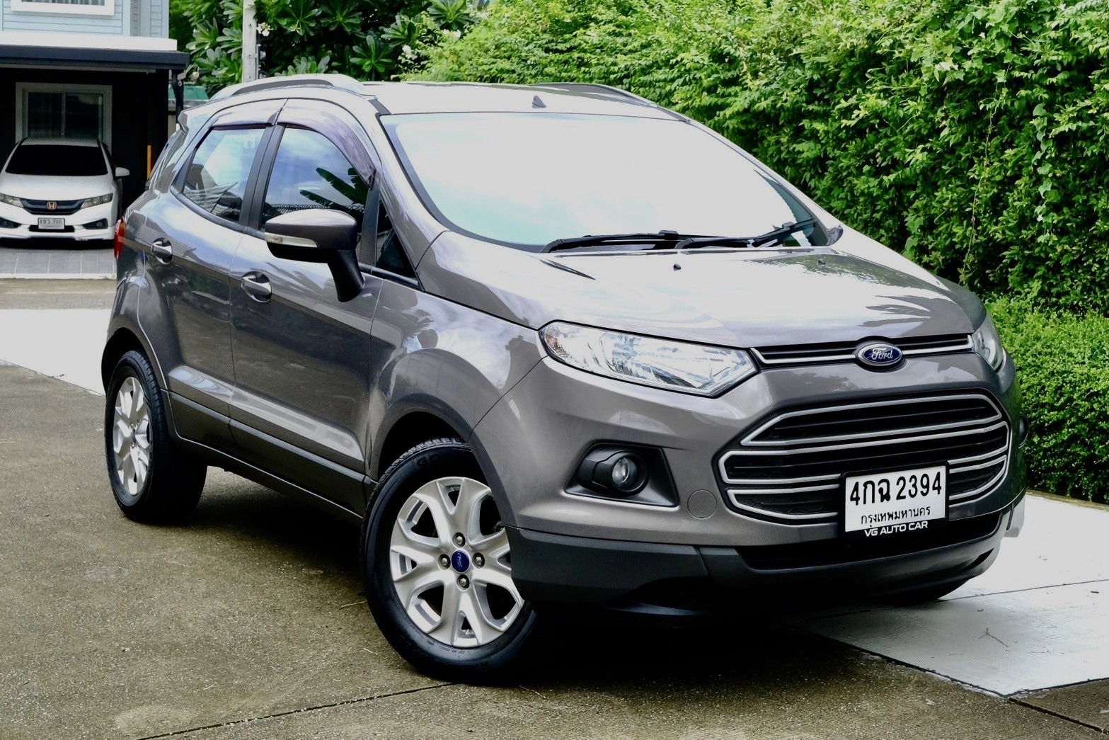 Ford Ecosport 1.5 trend : เบนซิน : ออโต้ สี: น้ำตาล ปี: 2015 ไมล์แท้:15x,xxx กม.