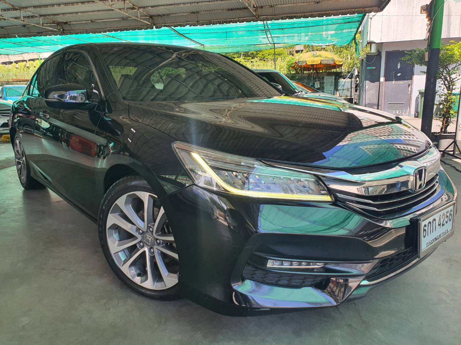 Honda Accord 2.0 EL ปี 2016 สีดำ มือ 1 minor chang