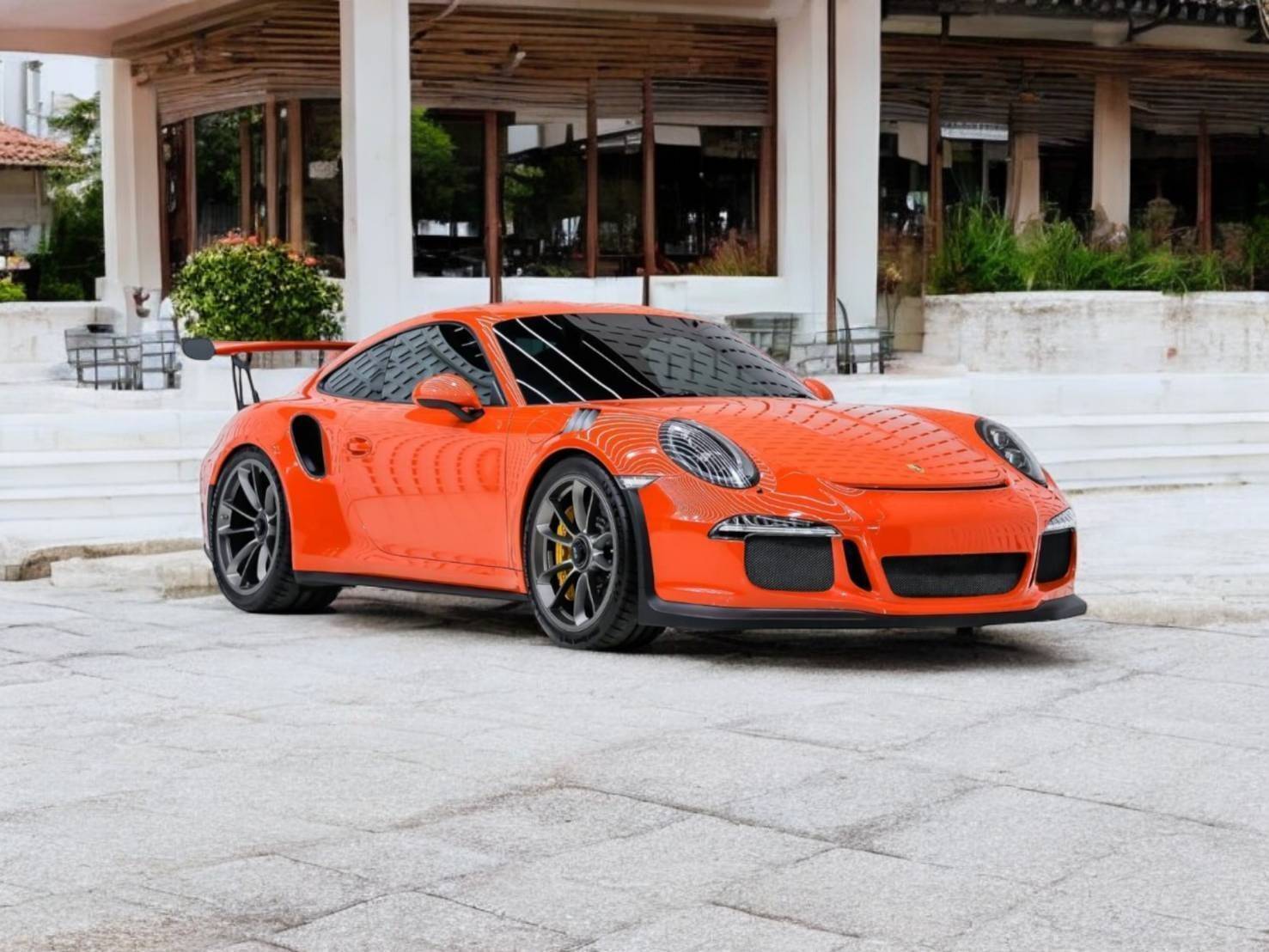 2016 Porsche 911 Carrera GTS สีส้ม