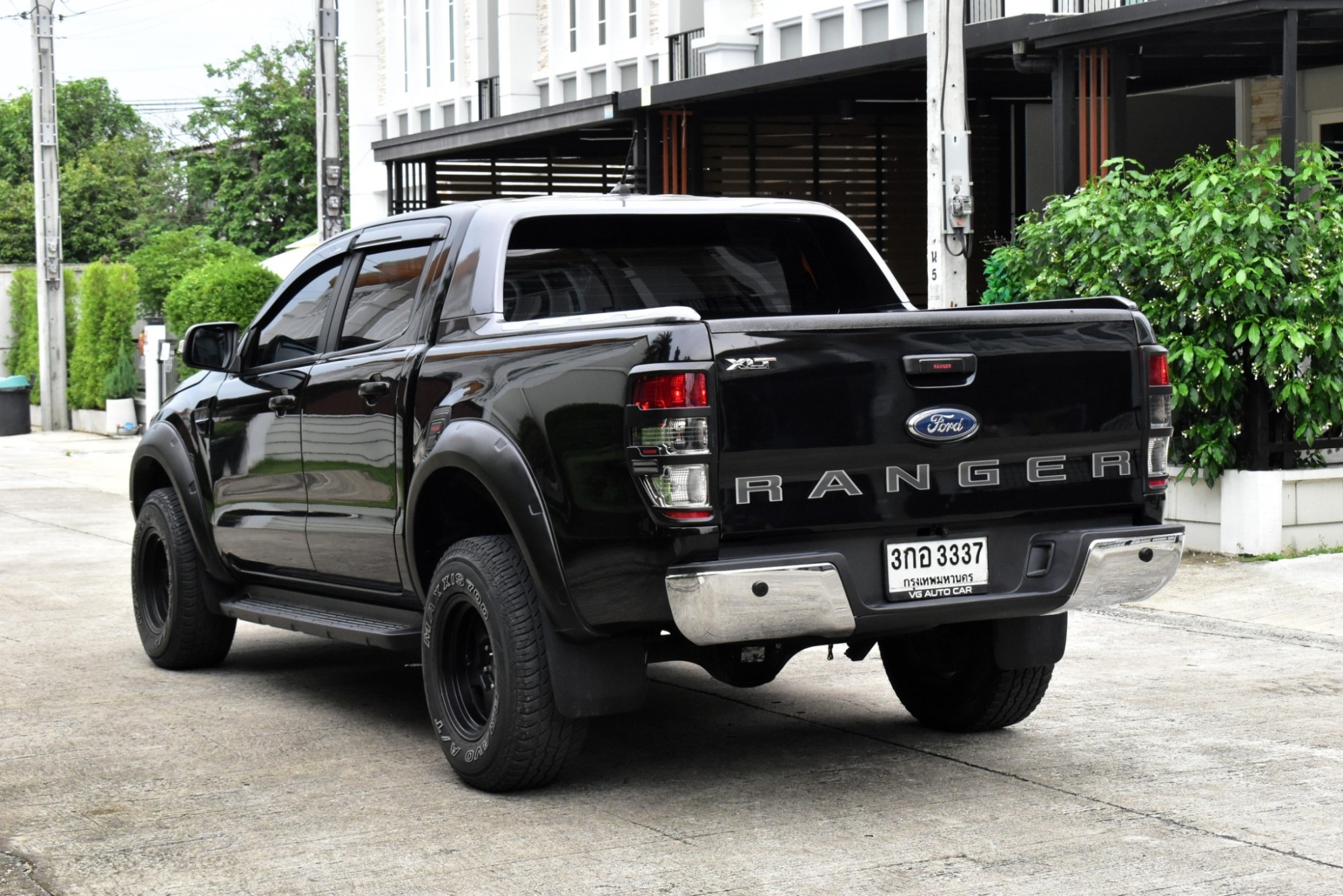 FORD Ranger 2.2 XLT 4ประตู เครื่องยนต์: ดีเซล เกียร์: ธรรมดา ปี: 2020 สี: ดำ ไมล์: 71,xxx กม.☑️ 🌻ราคาเพียง 469,000 บ.🌻